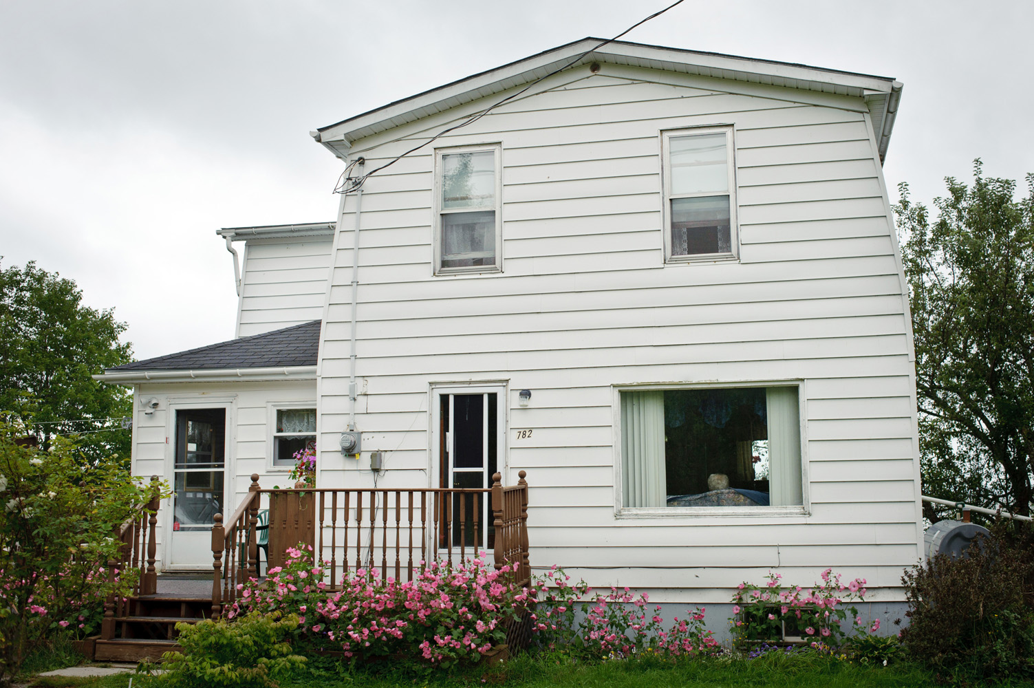 Amach à Point Aconi An Drochaid Eadarainn